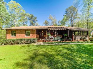 7000 Chestnut Dr, Quinton, VA 23141