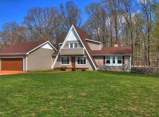 3868 Oak Grove Rd, Red Boiling Springs, TN 37150