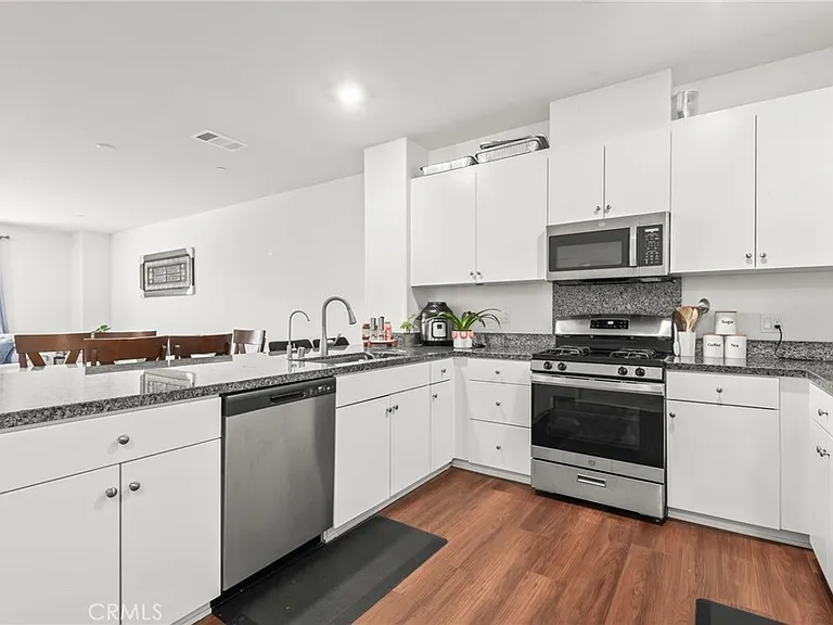 15922 Lasselle St #1 — Photo 19