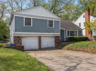 26907 Lake Rd, Bay Village, OH 44140