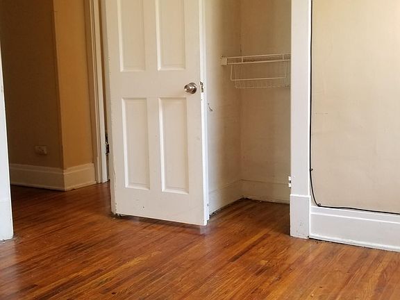 5th image of 150 W Winspear Ave
