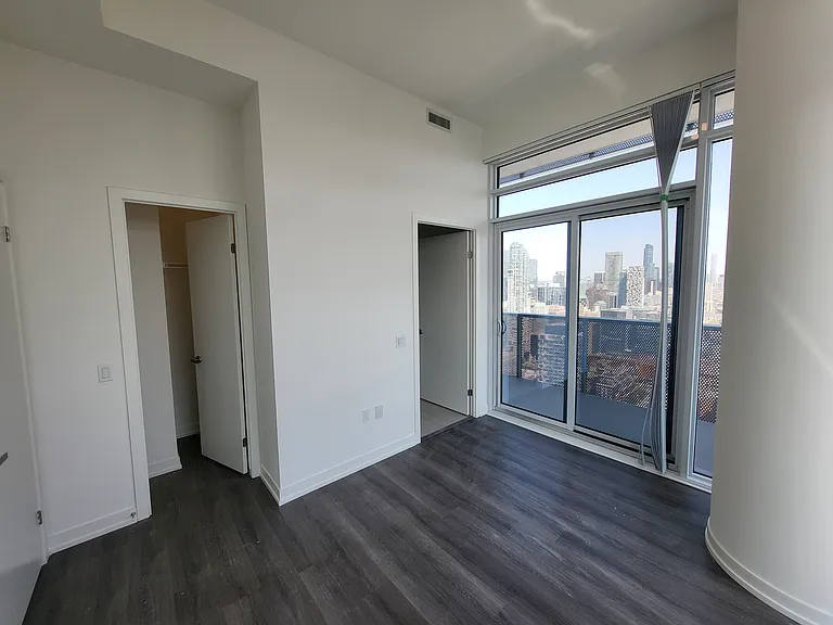 138 Downes St #55 — Photo 77