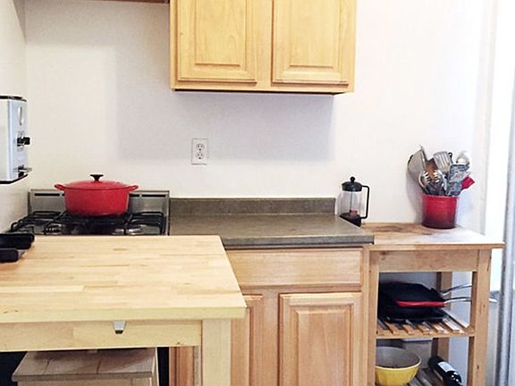 5th image of 92 Hawthorne St APT 11