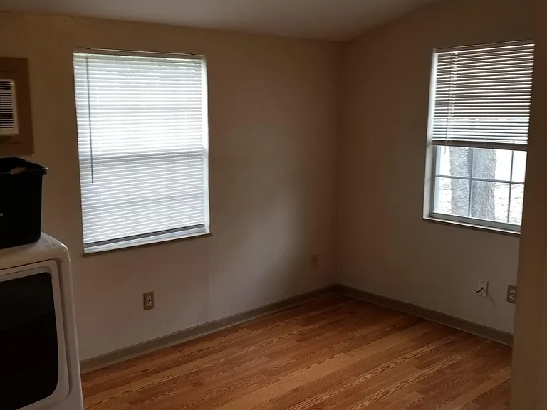 1203 W Martin Luther King Blvd — Photo 5
