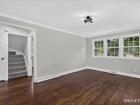 2nd image of 5 Lynmot Road