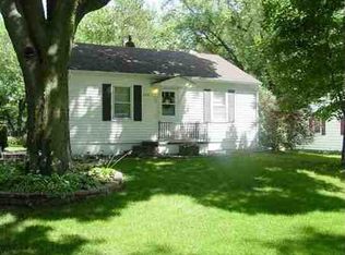 2514 Garden Ave, Cedar Falls, IA