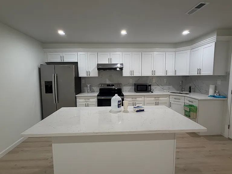 4836 Spruce St #2 — Photo 1