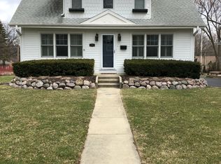 701 N Kenilworth Ave, Glen Ellyn, IL