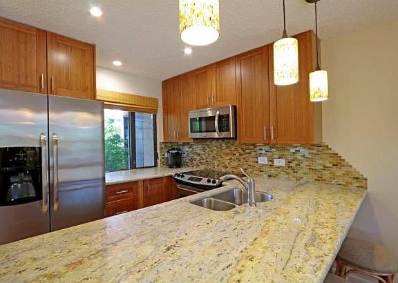 3rd image of 3300 Wailea Alanui Dr APT 8C