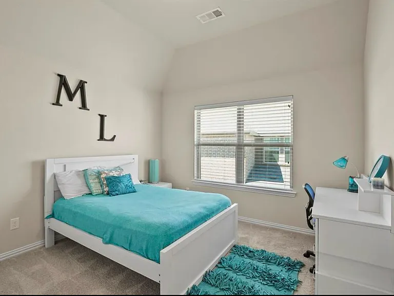 5665 Lightfoot Ln — Photo 26