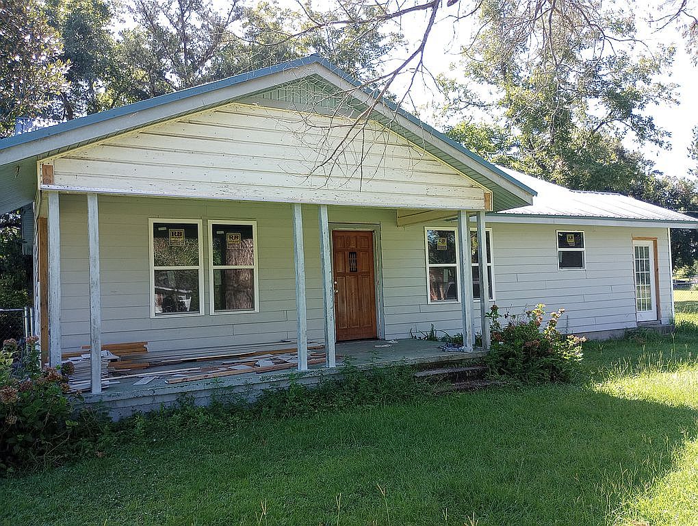 3960 Church St, Waycross, GA 31503 | Zillow