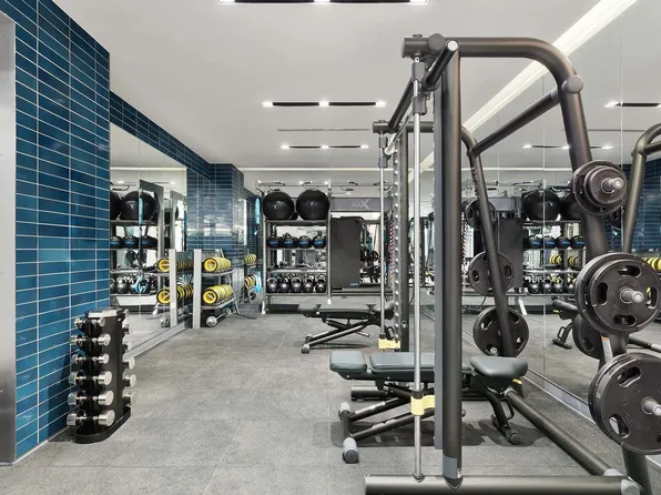 70 Charlton Street image 24 of 30