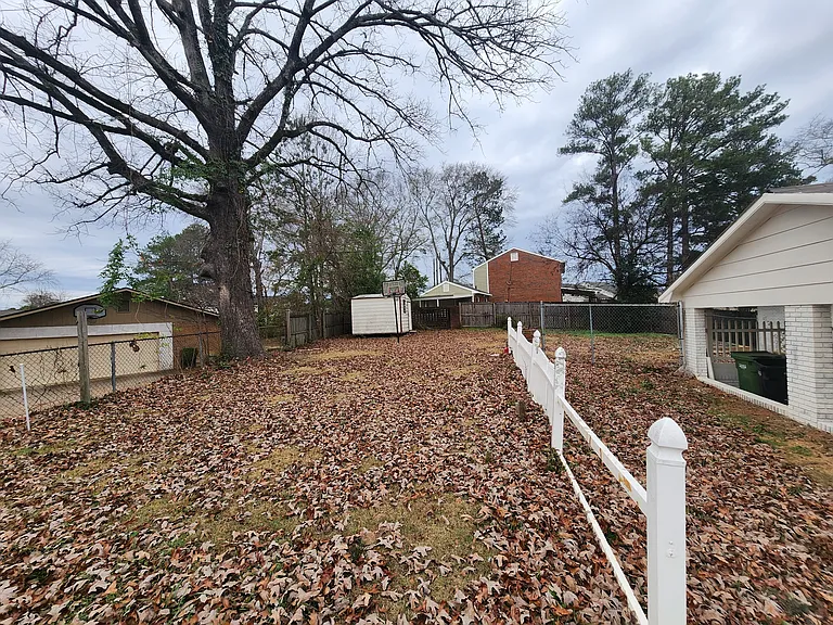 5401 Lichfield Rd — Photo 41