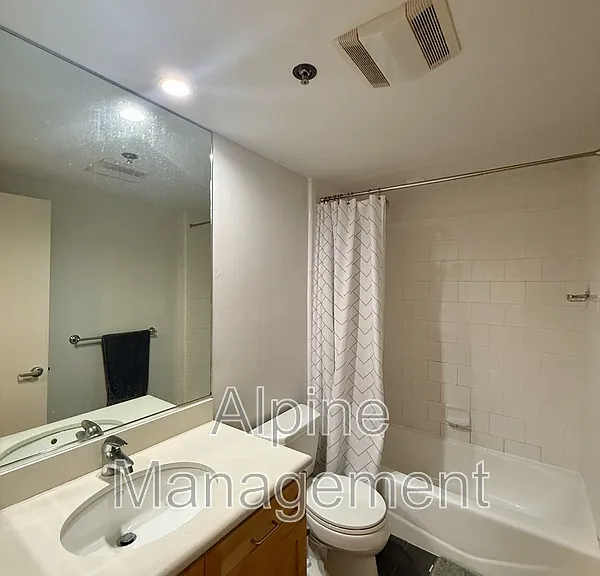 699 Pennsylvania Ave #1 — Photo 13