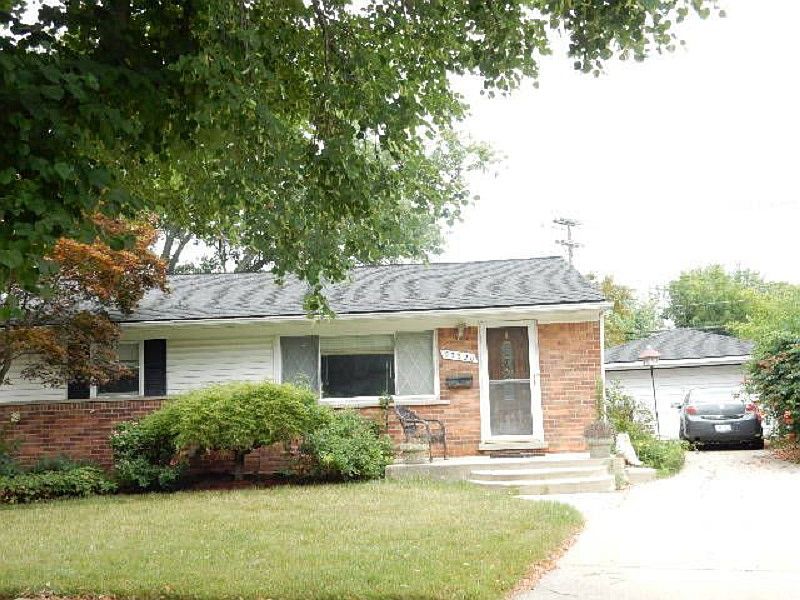 1st image of 33320 Anita Dr