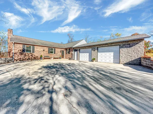 203 5th St, Kingston, TN 37763