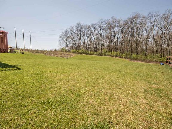4th image of 11475 Wynfair Ct