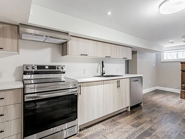 47 Highgate Rd #B — Photo 4