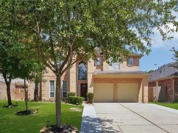 25525 Oakhurst Forest Dr