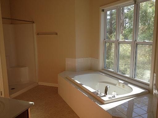 4th image of 3900 Botsford Ct Unit 103