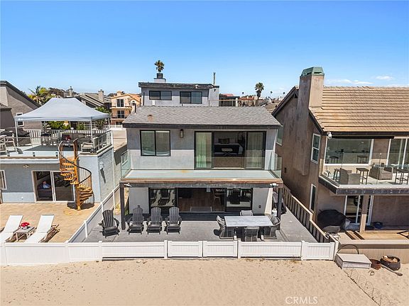 2nd image of 1505 Ocean Dr