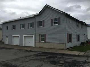 102 Diamond St, Canastota, NY 13032