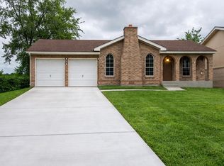 236 Briarcreek St, Clute, TX 77531