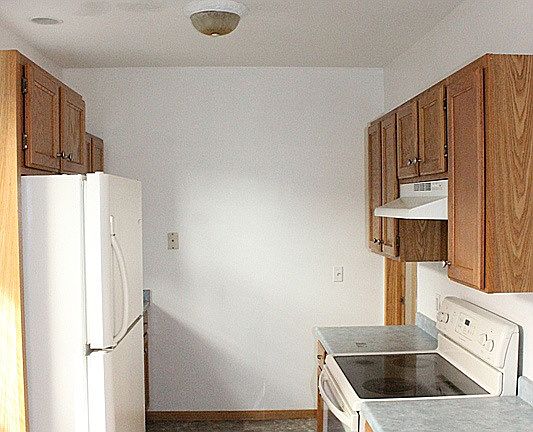 2nd image of 1014 Clara Ave