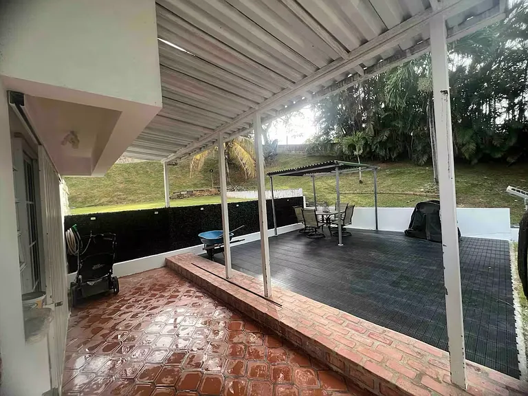 305 Calle La Bolera — Photo 20