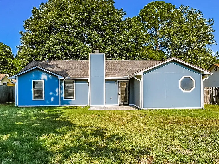 8155 Pineverde Ln — Photo 19