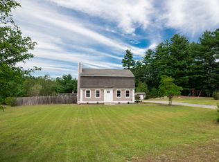 26 Horseshoe Dr, Townsend, MA 01474