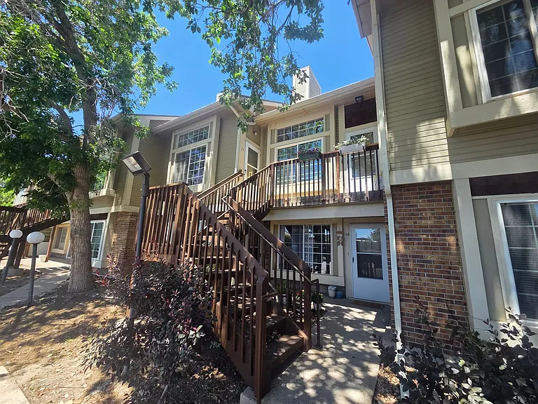 1885 S Quebec Way #B15 — Photo 1