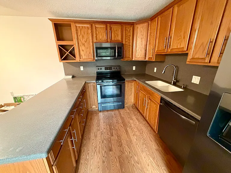 2213 22nd Ln — Photo 23