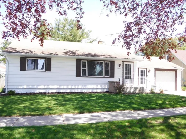 1938 32nd STREET, Two Rivers, WI 54241