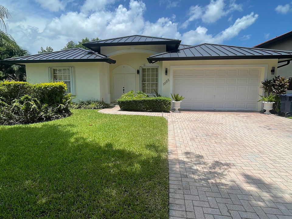 1st image of 10155 SW 159th Ct