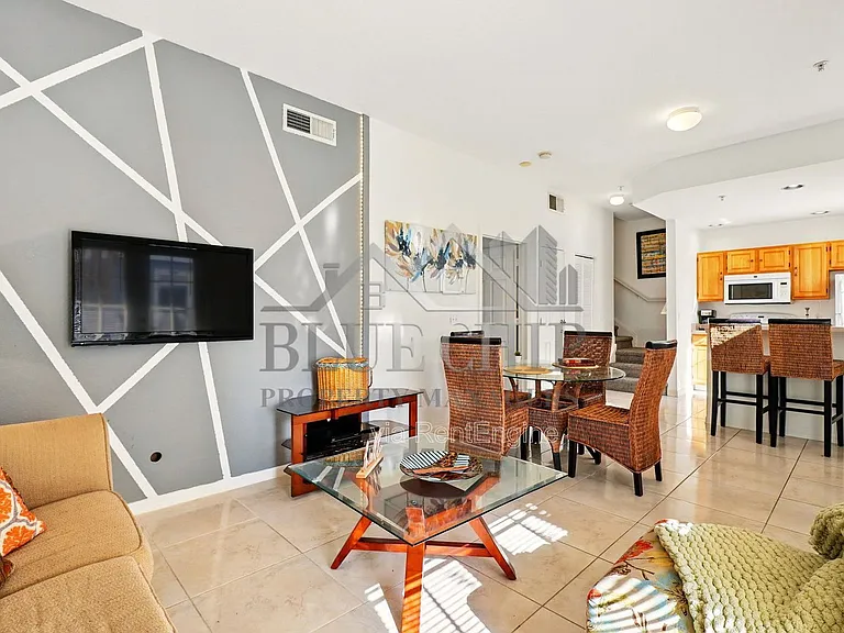 4005 Venetian Bay Dr #108 — Photo 7