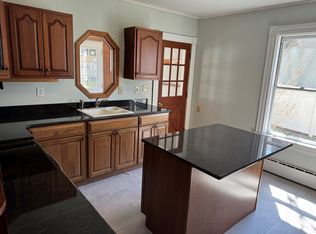 67 Messenger St, Saint Albans, VT 05478