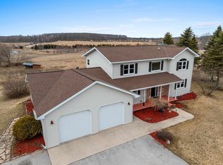 4879 Mathey Rd, Sturgeon Bay, WI 54235