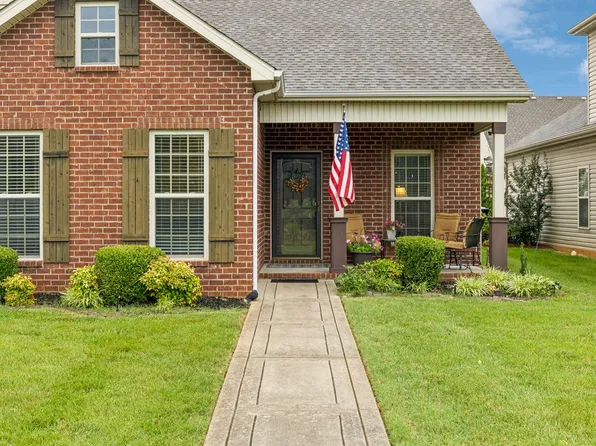 188 Whitman Aly, Clarksville, TN 37043