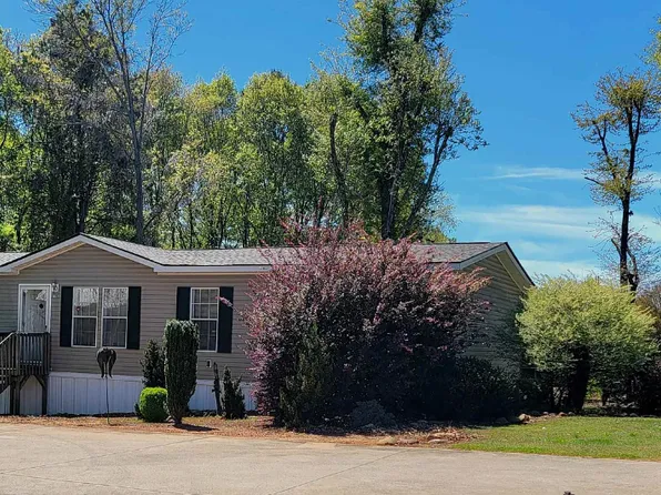 1003 Rogers Bridge Rd, Duncan, SC 29334