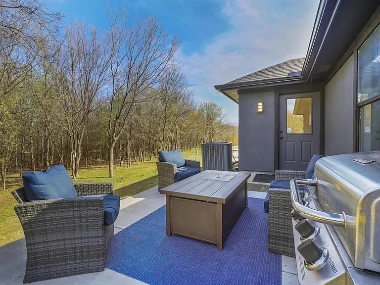 3606 Kayewood Dr — Photo 17
