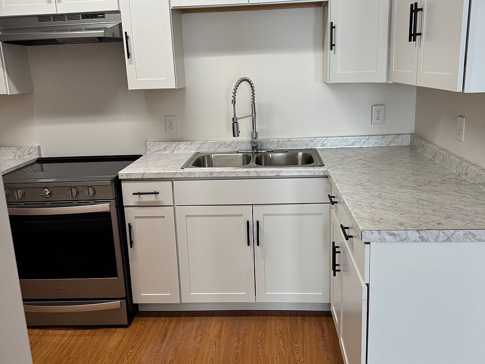 1st image of 1443 N Washington Ave #1C