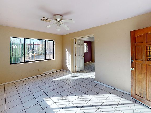 5th image of 1412 W Niagara St #20