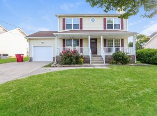 1035 Summerhaven Rd, Clarksville, TN 37042