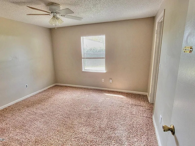 2472 Fernside Rd — Photo 14