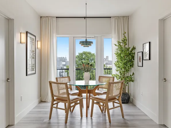 2605 Snyder Avenue image 14 of 26