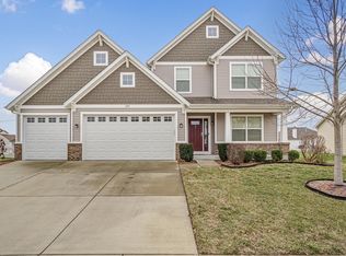 829 Bluff Ridge Ln, Shiloh, IL 62221