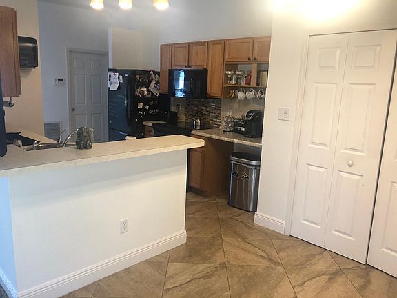 5th image of 144 Magellan Cir