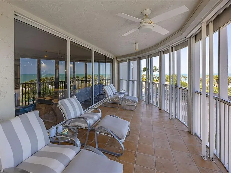 8111 Bay Colony Dr #204 — Photo 34