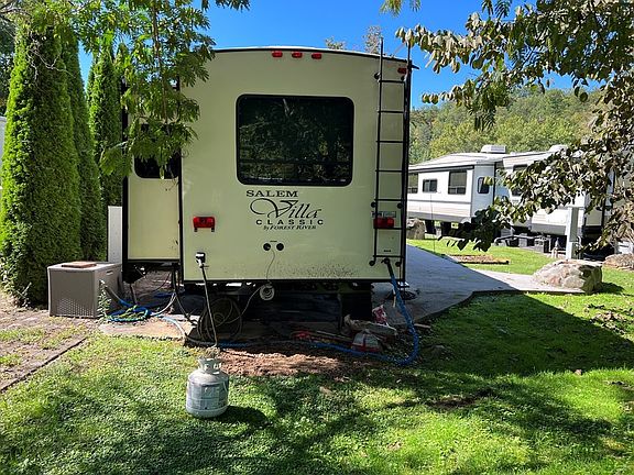4th image of 4229 E Parkway Lot 181